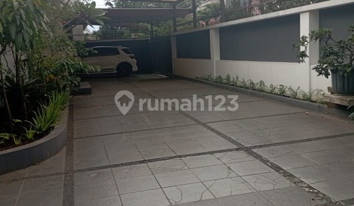 Rumah Tinggal di Mekar Wangi Full Furnished Rumah Tinggal di Mekar Wangi Full Furnished