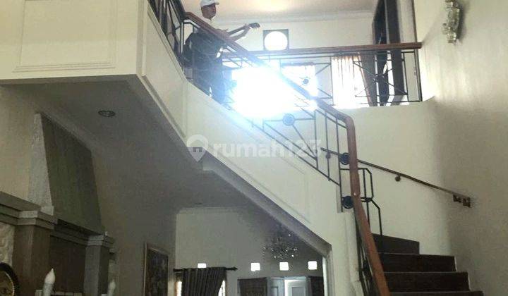 Rumah 2 Lantai Siap Huni Furnished di Setra Duta, Bandung Utara 1