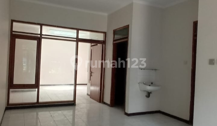 Jual / Sewa Rumah 1 Lantai di Komplek Batununggal Jual / Sewa Rumah 1 Lantai di Komplek Batununggal