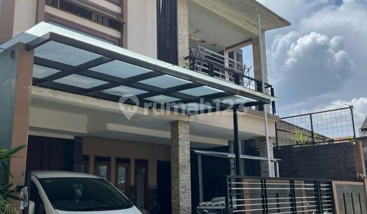 Rumah 2 Lantai di Margahayu Raya Full Furnished Rumah 2 Lantai di Margahayu Raya Full Furnished