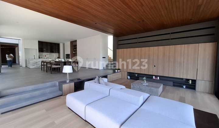 Sultan House at KBP Kota Baru Parahyangan Premium Quality