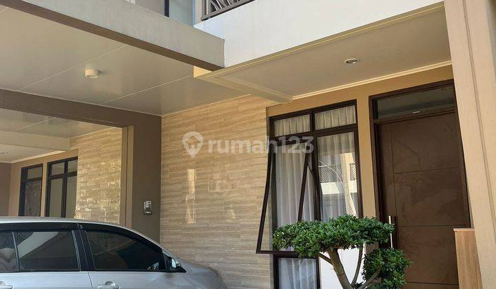 Rumah 2 Lantai di Podomoro Park Buah Batu Furnished 1