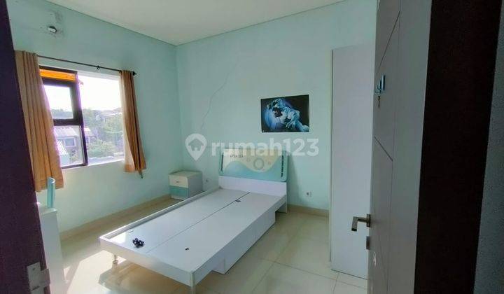 Rumah 2 Lantai Nyaman dan Modern di Cipedes 2