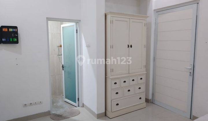 Rumah Minimalis Modern Furnished di Komplek Pondok Hijau 2