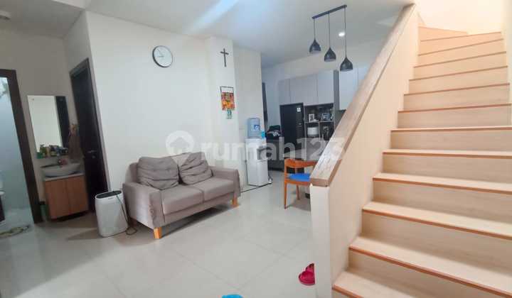 Rumah Minimalis Siap Huni di Podomoro Park Buah Batu Bandung