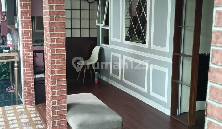 Residential House in Bumi Sariwangi Complex, Parongpong Residential House in Bumi Sariwangi Complex, Parongpong