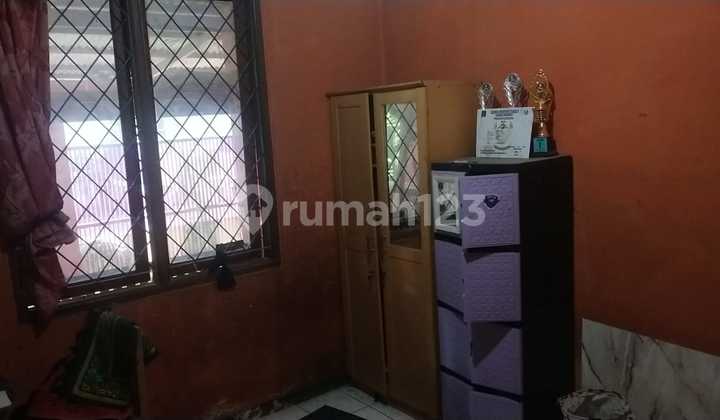 Rumah Tinggal & Kost di THI Taman Holis Indah 2