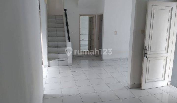 Rumah Minimalis Modern Dalam Cluster di Gegerkalong 1