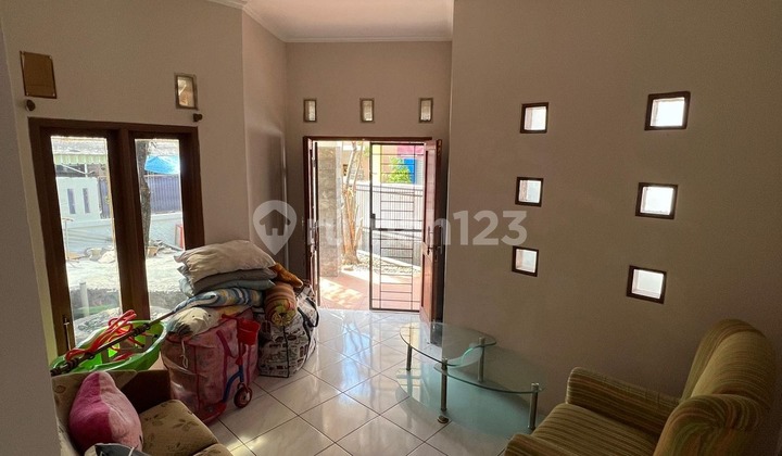 Rumah Asri Siap Huni di Sayap Pasteur Full Furnished 1
