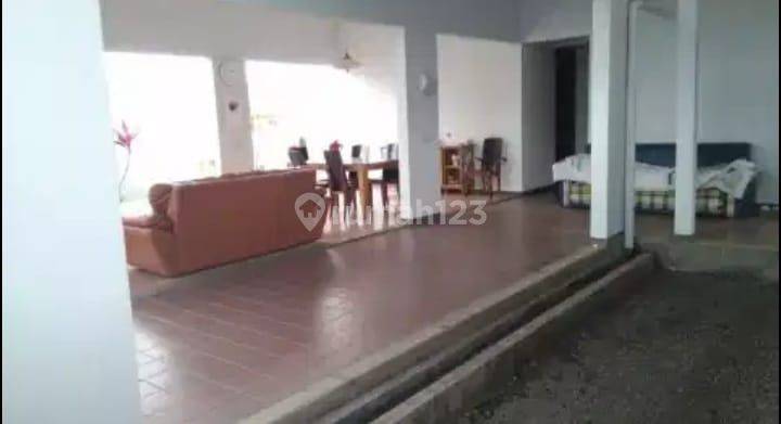 Rumah Siap Huni Asri dan Luas Furnished di Setrasari 2