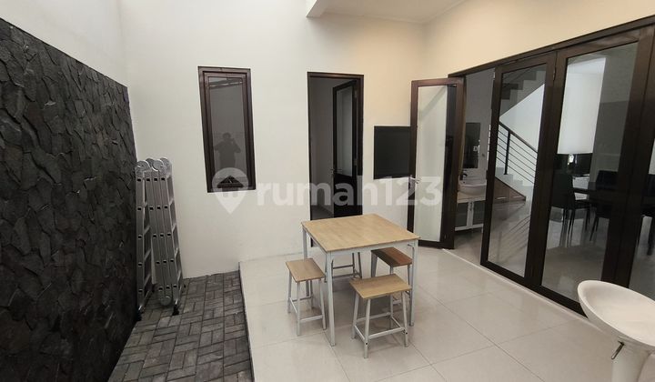 Rumah Cantik Minimalis Dalam Cluster di Sayap Surya Sumantri 2