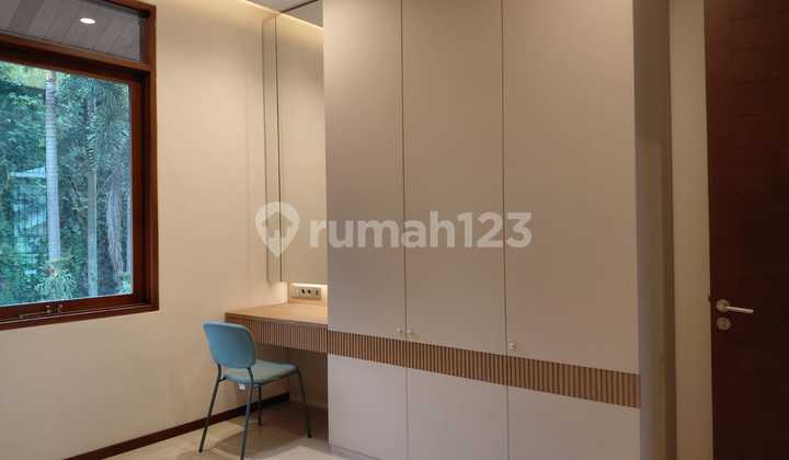 3-Story House in Setra Duta Fully Furnished 2