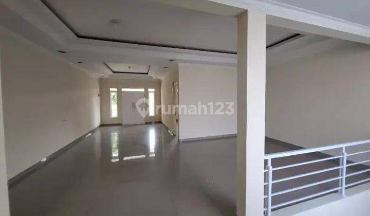 Rumah Dan Kantor Bagus 2 Lantai di Karawitan 2