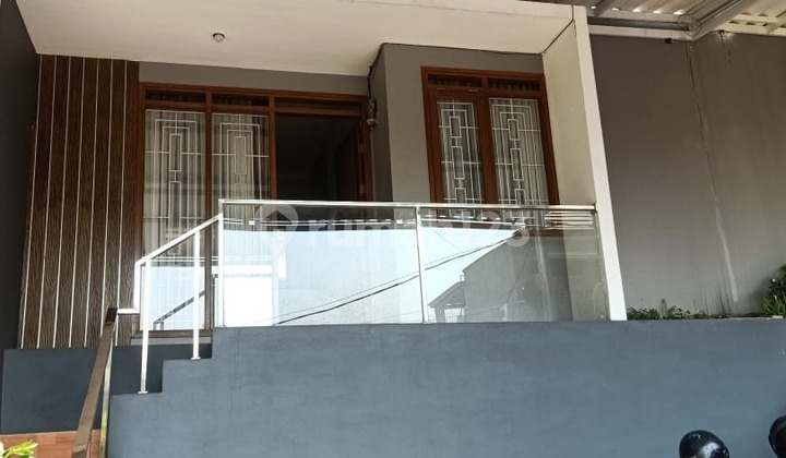 Rumah Minimalis 2 Lantai Dalam Cluster di Sariwangi