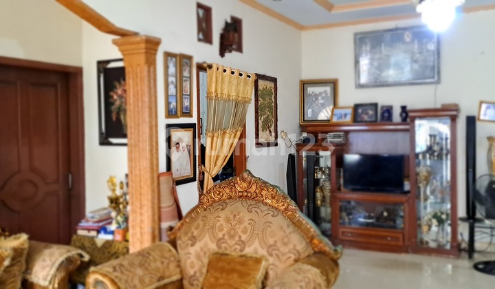 di jual Rumah Tinggal 3 lt, kondisi bagus. 15