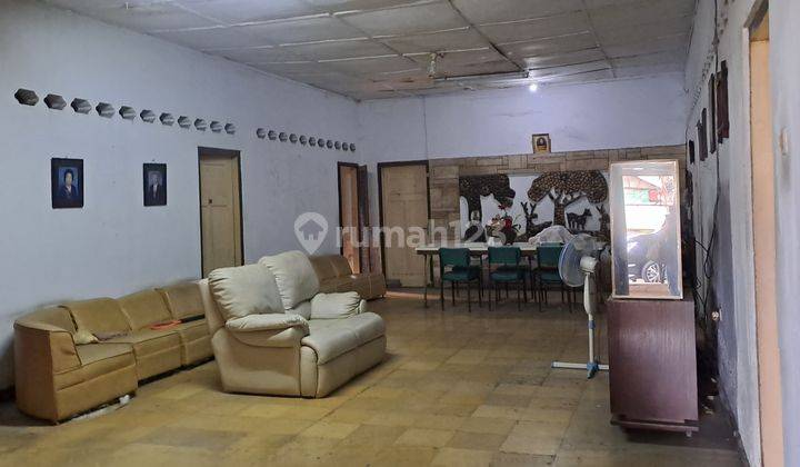 di jual Rumah Tinggal dan tempat usaha, pinggir jalan raya. 9