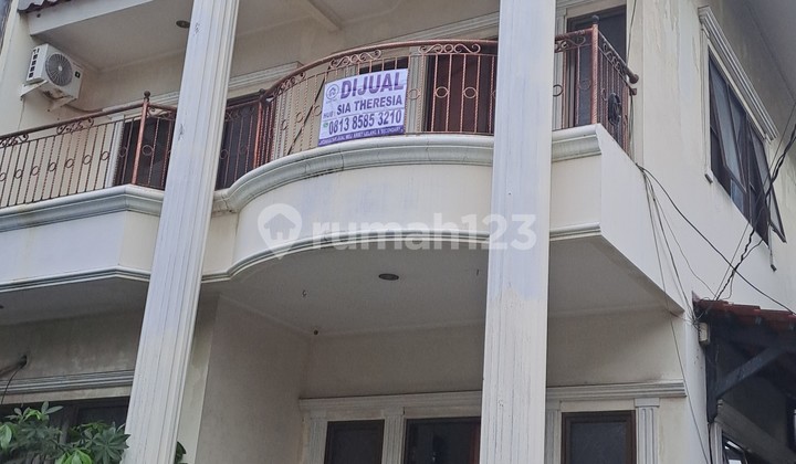 Ci Jual Rumah' Tinggal Siap Huni Daerah Jelambar Ci Jual Rumah' Tinggal Siap Huni Daerah Jelambar