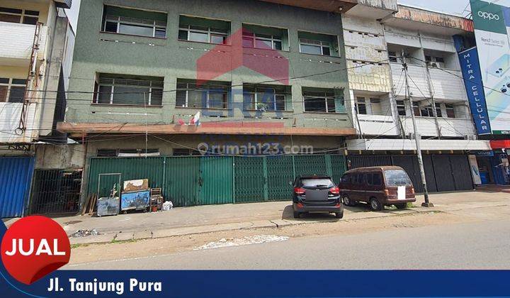 Ruko 3 Lantai di Jl. Tanjung Pura Pontianak Kota  1