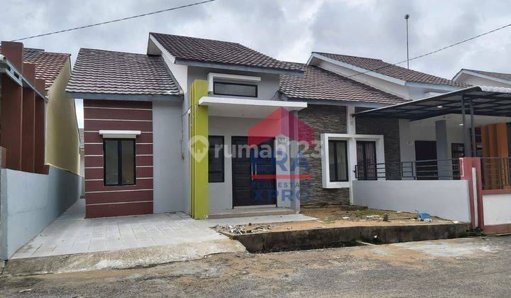 Rumah Siap Huni Lingkungan Nyaman Jl. Parit Haji Husin 2, Pontianak Tenggara 1