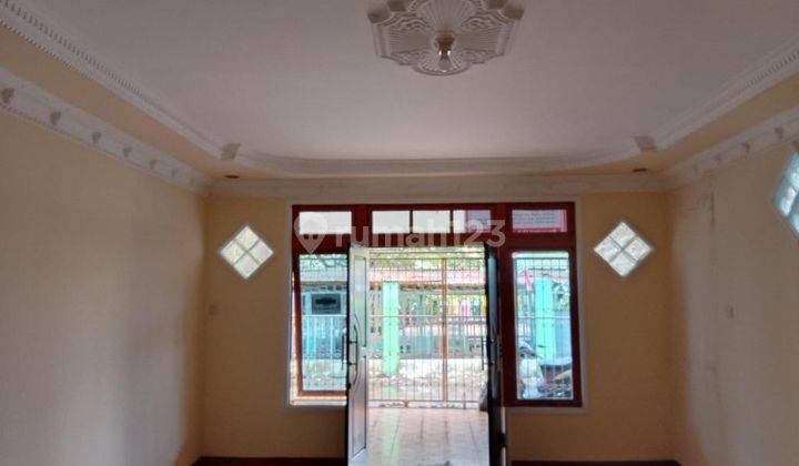 Rumah Kondisi Rapi di Jalan Atod Ahmad Pontianak  3