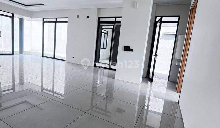 Rumah Baru Semi Furnished Di Cluster Baru Favorit Kbp 1