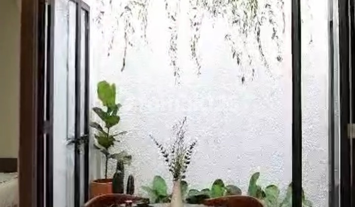 Ready-to-Occupy New House in Kota Baru Parahyangan 2