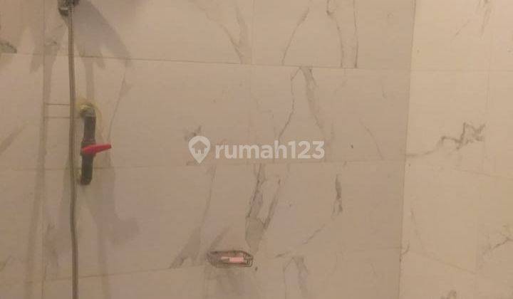 Dijual rumah beserta furniture yang melekat  4