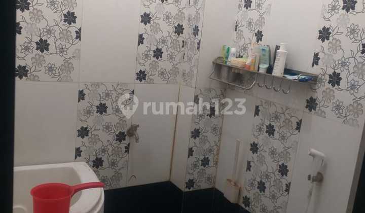 Dijual rumah beserta furniture yang melekat  7
