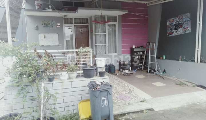 Quick Sale: Nice, Green Hook House in Babelan Housing, Bekasi