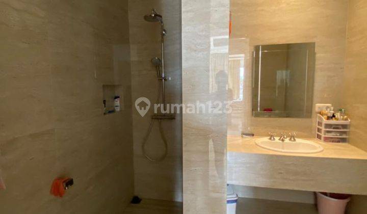 Dijual Cepat Rumah Mewah di Kebon Jeruk, Jakarta Barat 13