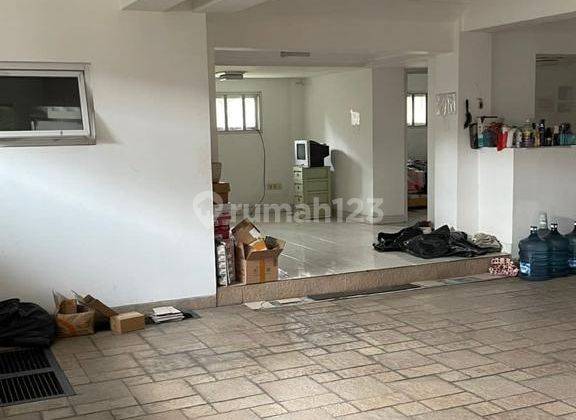 Dijual Cepat Rumah Bagus Bernuansa Modern di Puri Indah Jakbar 2