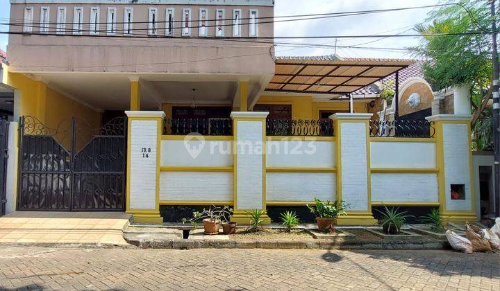 Dijual Cepat Rumah luas Siap Pakai  di Villa Melati Mas Serpong, Tangerang Selatan Dekat dengan Jalan Raya Serpong , selangkah ke Alam Sutra 2