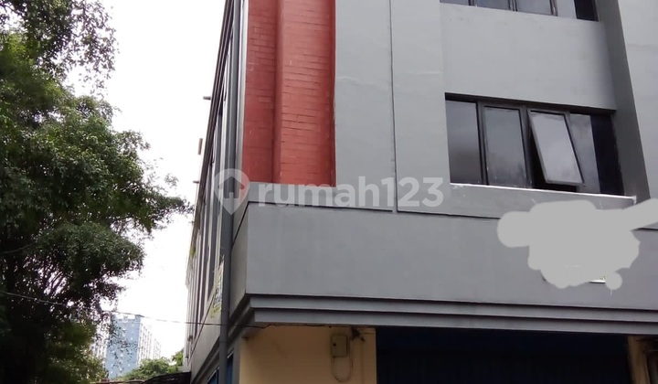 RUKAN BAGUS DI CENTRA NIAGA KAYURINGIN JAYA 1
