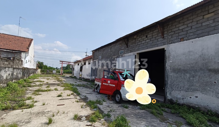 Cheap Warehouse for Rent in Kediri Cheap Warehouse for Rent in Kediri