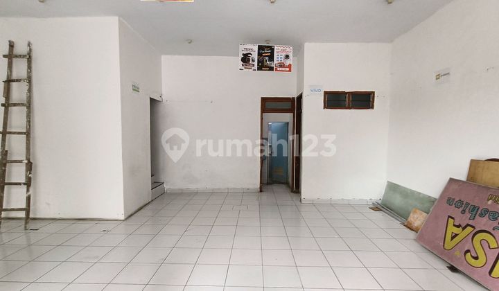 For Rent: Shop House in the Heart of Kediri City 2