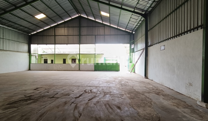 Warehouse for Rent Cheap Ready to Use in Mojoroto Kediri Warehouse for Rent Cheap Ready to Use in Mojoroto Kediri