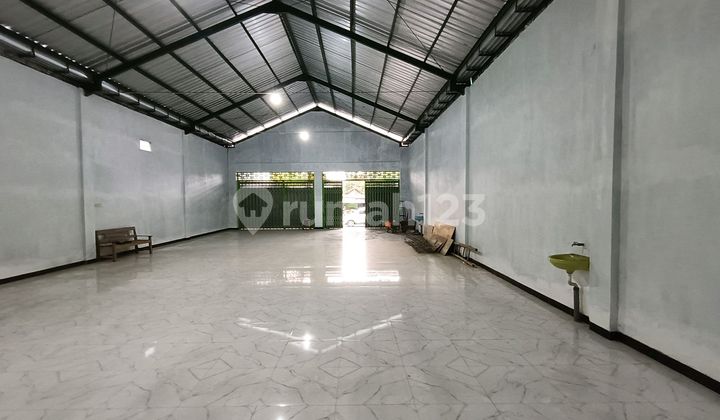Cheap Shop House for Rent Near Kampung Inggris Pare Kediri 1