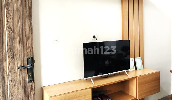 Dijual Rumah 2 Kamar Dalam Cluster Ada Kolam Renang Dekat Pasar Parung, Transaksi bisa KPR