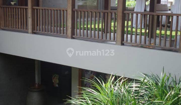 Rumah Mewah Permata Buana Gaya Bali Design Artistik 2