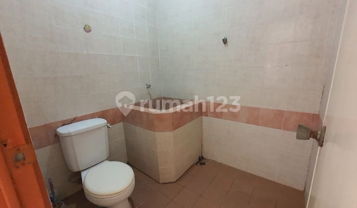 Dijual Rumah Luas Shm Siap Huni Row Jalan 3 Mobil Wiyung Surabaya 2