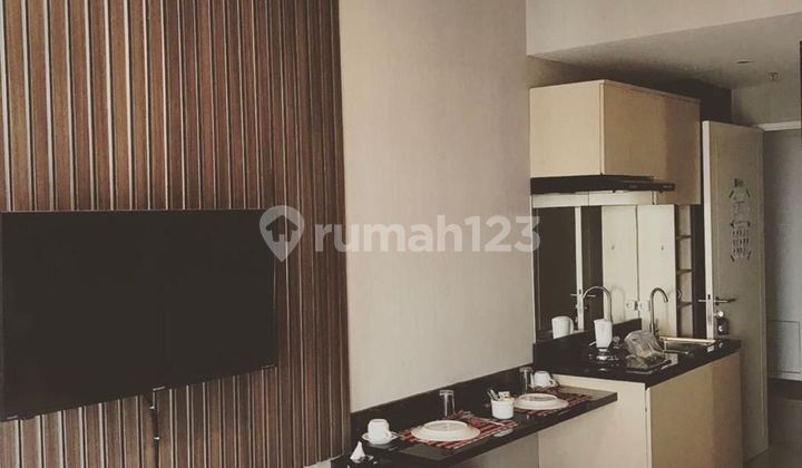 Apartment Orchard Mansion Fully Furnished Luxurious View Pool Connected to Mall