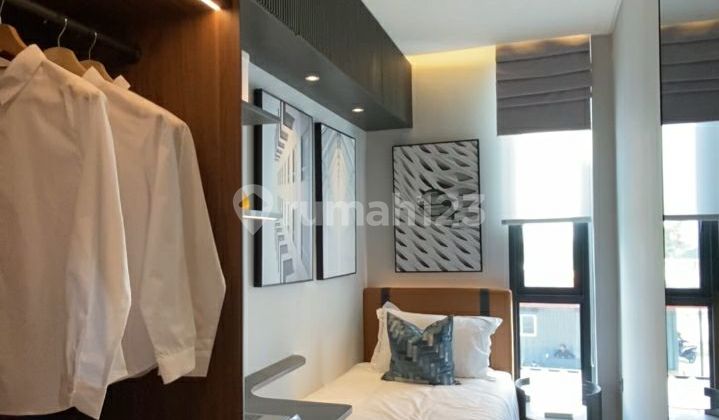 For Sale New House AMEGA WESTPARC with international western design pool Surabaya