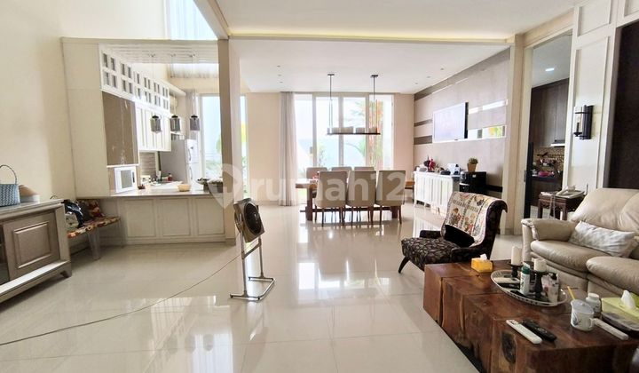 Dijual Rumah semi furnish di Pakuwon indah dekat PTC SHM Surabaya Barat Dijual Rumah semi furnish di Pakuwon indah dekat PTC SHM Surabaya Barat