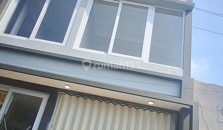 Dijual Rumah Baru Gress bisa jd rumah usaha di Manukan Kawasan ramai Surabaya Barat SHM 1