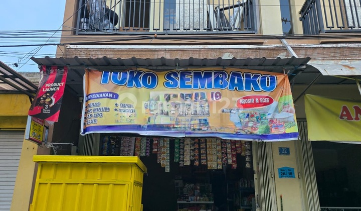 Ready-to-use shop for business near Manukan School Market, Surabaya. 1