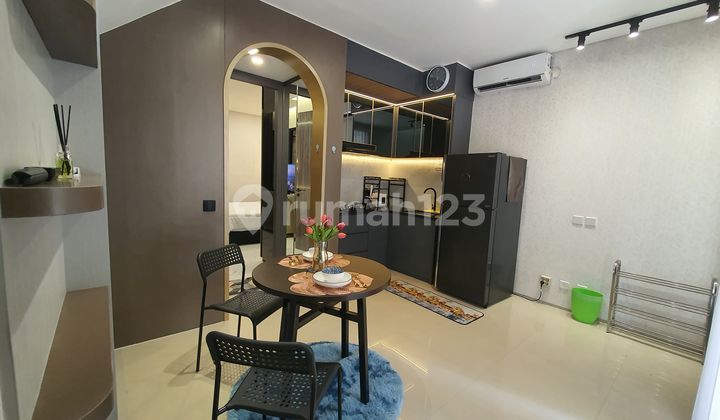 Modern Minimalist Full-Furnished House in Citraland Northwest Surabaya.