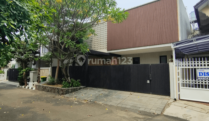 Rumah Dijual Lebak Bulus Modern Industrial, Bagus Nego 1