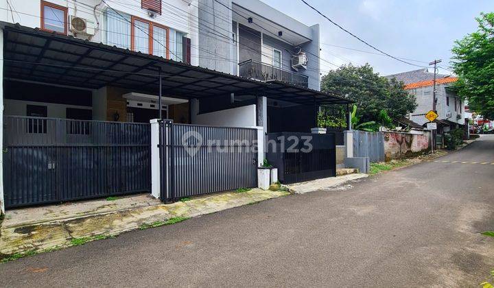 30meter Dari Raya, Jalan Depan Lebar. Rumah Pejaten Dijual. Nego 1