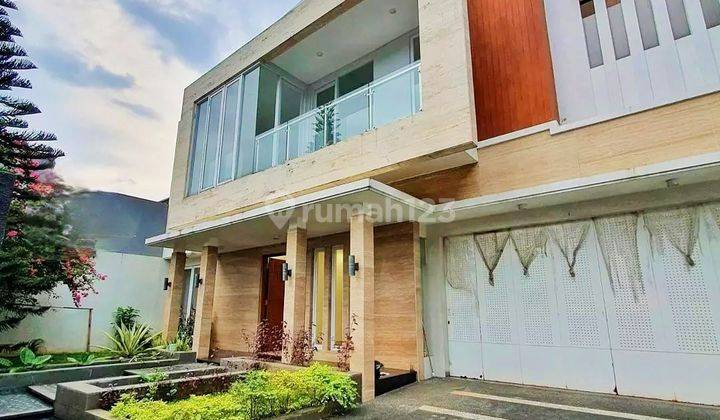 Rumah Kemang Dijual. Dekat Kemang Raya, Jalan 2 Mobil. Nego 2