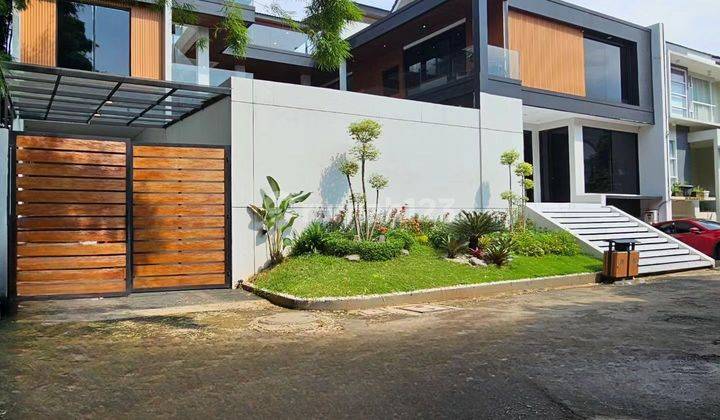 Rumah Dijual Jagakarsa. Unit Baru, Private Pool. Cluster 1